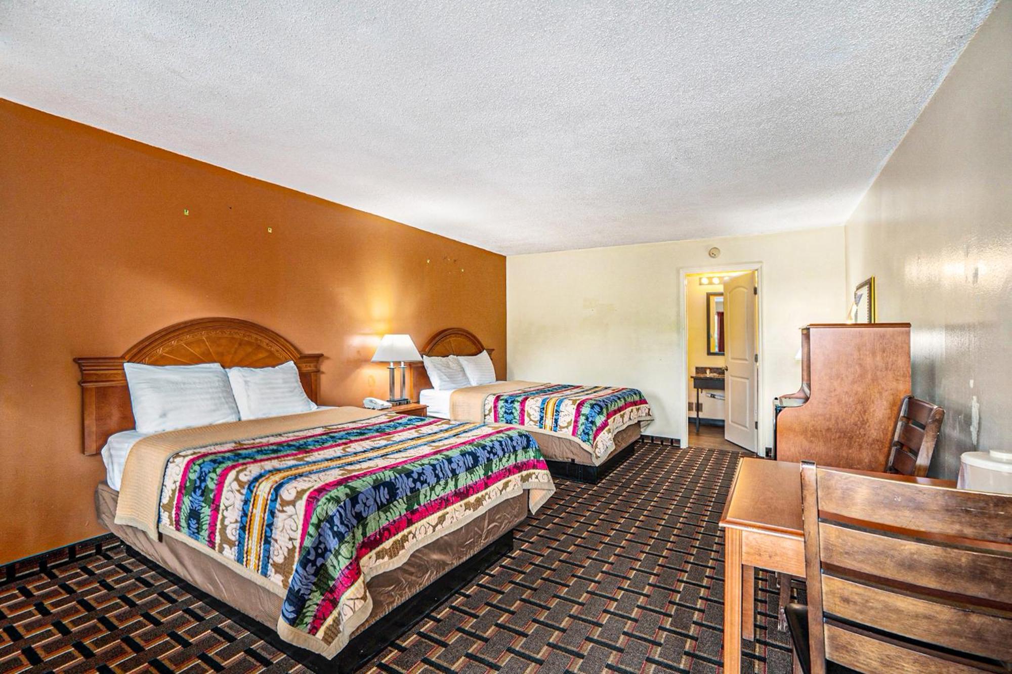 Great Lakes Inn & Suites Саут-Хейвен Номер фото