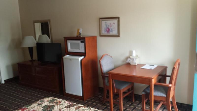 Great Lakes Inn & Suites Саут-Хейвен Экстерьер фото
